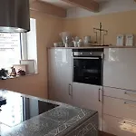 Geschmackvoll Eingerichtetes Haus *