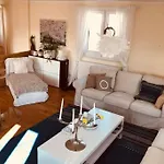 Geschmackvoll Eingerichtetes Haus Tatil Evi