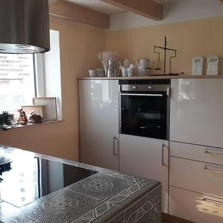 Geschmackvoll Eingerichtetes Haus *